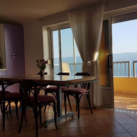Apartmani Babic Dugi Rat Buitenkant foto