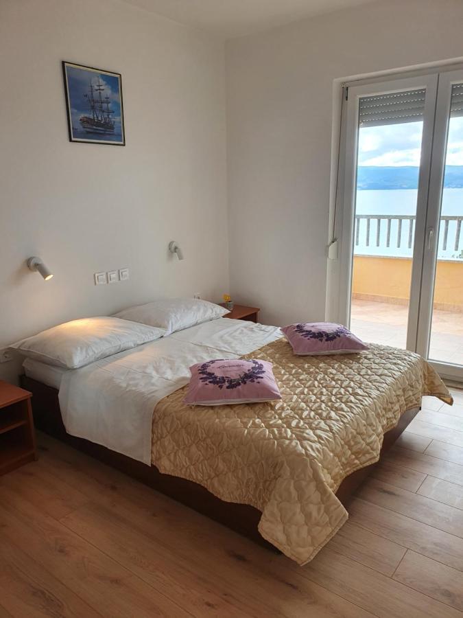 Apartmani Babic Dugi Rat Buitenkant foto